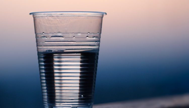Vaso de plástico